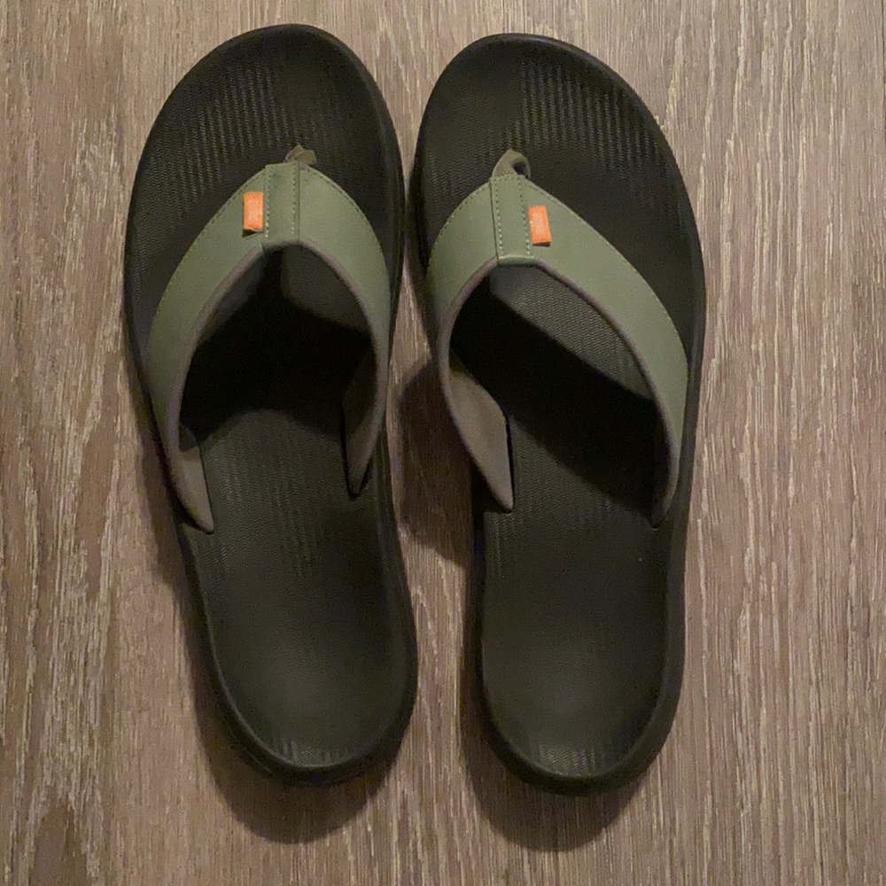 Flip flops